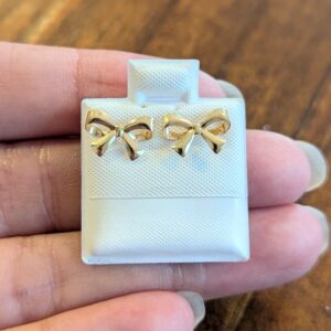 14k Bow Earring